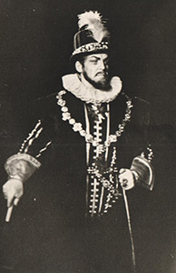 А. Шабунио в роли короля Филиппа II